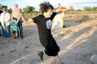 Esther Ferrer. «PERFORMANCE A VARIAS VELOCIDADES» #1