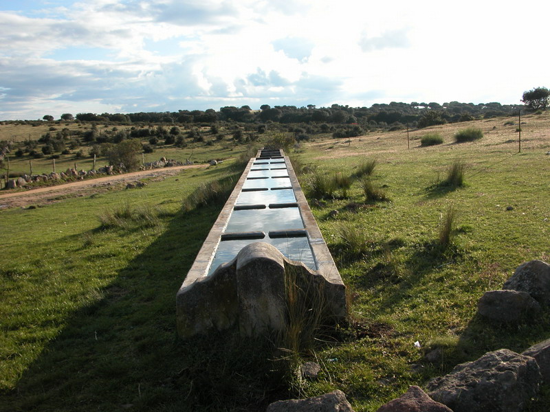 Parajes: Pilones de la calzada mirandesa