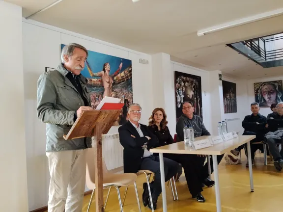 Marcos Giralt Torrente gana el Premio de la Cr&iacute;tica con 'Los ilusionistas'